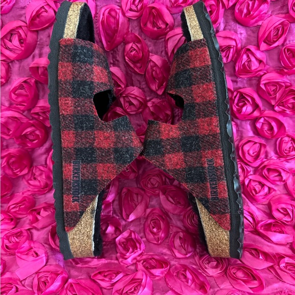 Birkenstock Women's Arizona Happy Lamb Sandals - Picture 7 of 8